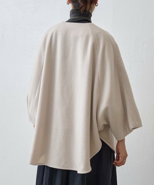 ビアズリー　ウールポンチョコート　グレージュ　フリーサイズ BEARDSLEY（ビアズリー） コート アウター ウールポンチョコート