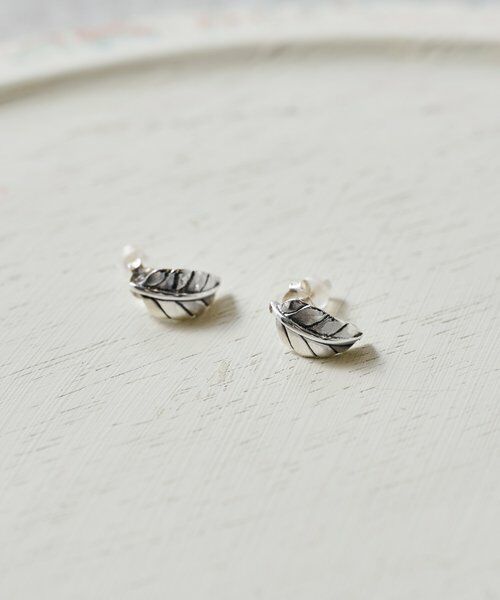 BEARDSLEY/ビアズリー シャープリーフピアス シルバー F BEARDSLEY/ビアズリー シャープリーフピアス シルバー F