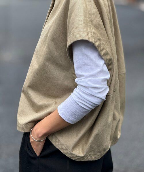 BEARDSLEY / ビアズリー その他アウター | 後ろぷっくりノースリーブブルゾン | 詳細17