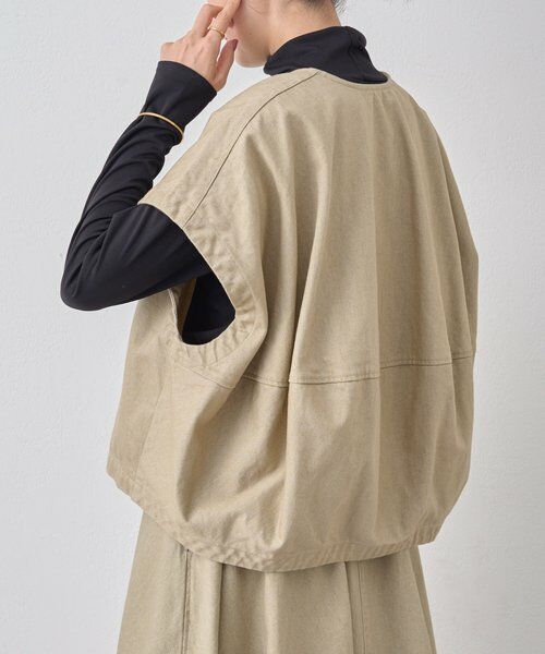 BEARDSLEY / ビアズリー その他アウター | 後ろぷっくりノースリーブブルゾン | 詳細2