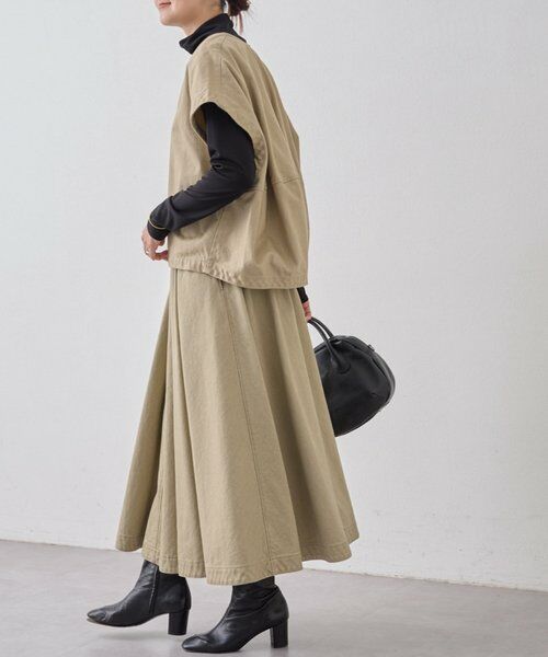 BEARDSLEY / ビアズリー その他アウター | 後ろぷっくりノースリーブブルゾン | 詳細5