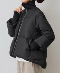 BEARDSLEY 裾刺繍ブルゾン　ブラック　ビアズリー　ペプラム　アウター BEARDSLEY（ビアズリー）の「裾刺繍カットソー（Tシャツ
