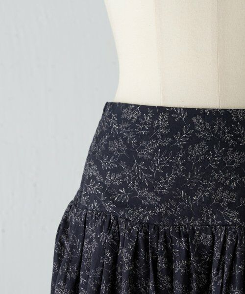 BEARDSLEY / ビアズリー ロング・マキシ丈スカート | リーフプリントスカート | 詳細16