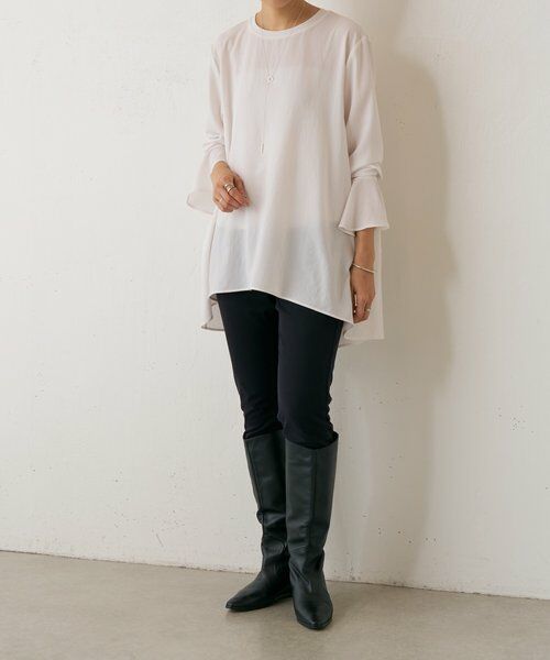 BEARDSLEY / ビアズリー シャツ・ブラウス | フリルカフス後ろドレープTブラウス | 詳細16