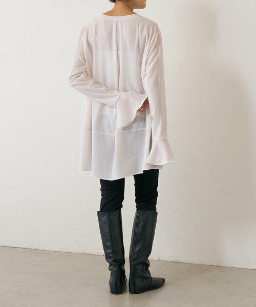 BEARDSLEY / ビアズリー シャツ・ブラウス | フリルカフス後ろドレープTブラウス | 詳細6