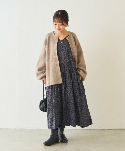 リーフプリントギャザーワンピース （ロング・マキシ丈