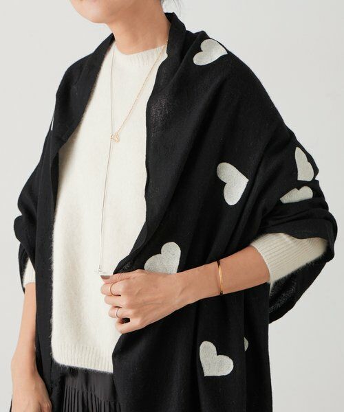 BEARDSLEY / ビアズリー マフラー・ショール・スヌード・ストール | 《CITRUS》ハート刺繍ストール | 詳細5