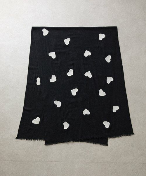 BEARDSLEY / ビアズリー マフラー・ショール・スヌード・ストール | 《CITRUS》ハート刺繍ストール | 詳細7