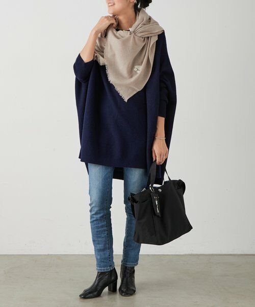 BEARDSLEY / ビアズリー マフラー・ショール・スヌード・ストール | 《CITRUS》ドッグ刺繍ストール | 詳細5