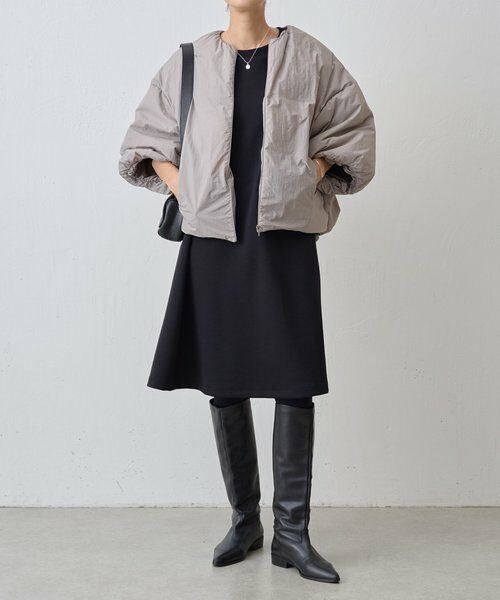 【限定セール】タグ付　ビアズリー beardsley 袖パフワンピース　25ss BEARDSLEY（ビアズリー）の「《WEB限定・新色追加》袖パフ