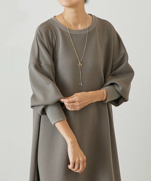 袖パフダンボールワンピース （ロング・マキシ丈ワンピース