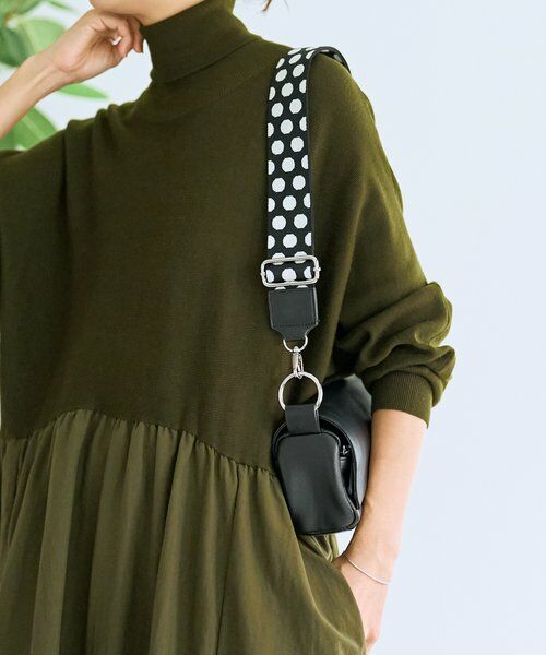 新品 BEARDSLEY レザーボディバッグ トープ BEARDSLEY ショルダーバッグ バッグ レザーボディバッグ