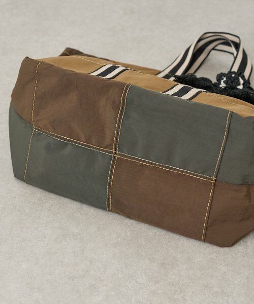 BEARDSLEY / ビアズリー トートバッグ | 《FRIPIER》チャーム付きクレイジートート | 詳細18