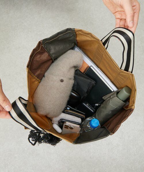 BEARDSLEY / ビアズリー トートバッグ | 《FRIPIER》チャーム付きクレイジートート | 詳細21