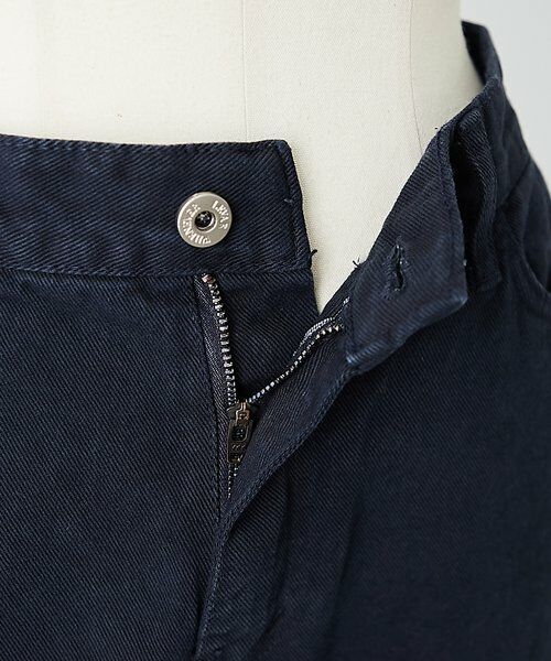 BEARDSLEY / ビアズリー デニムパンツ | 《LEVAR》裾フレアジーンズ（ダークネイビー） | 詳細21