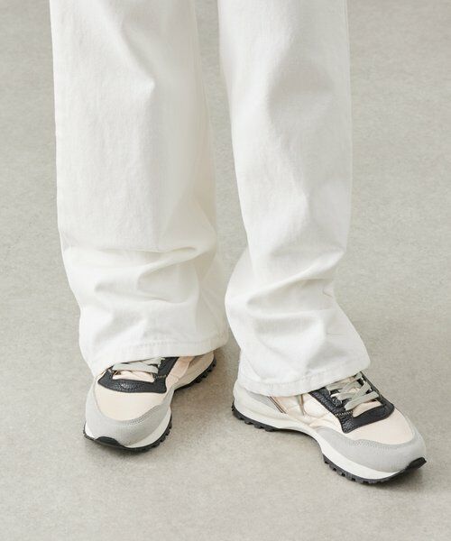 BEARDSLEY / ビアズリー デニムパンツ | 《LEVAR》裾フレアジーンズ（ホワイト） | 詳細5