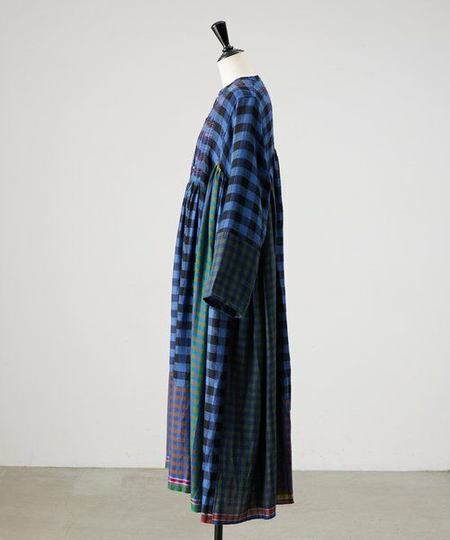 BEARDSLEY / ビアズリー ロング・マキシ丈ワンピース | 《INJIRI》カシミヤチェック柄ワンピース | 詳細12