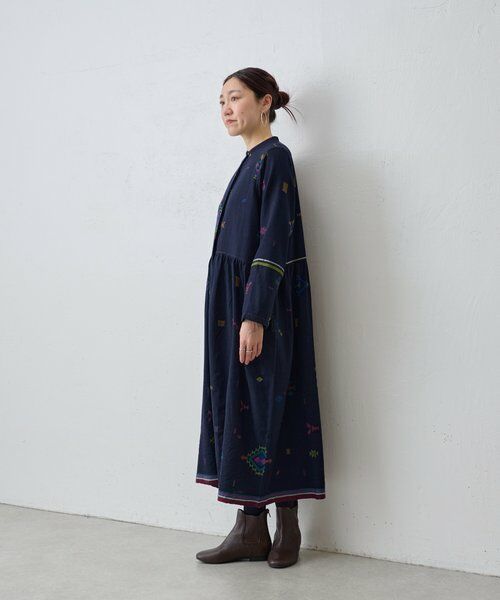 BEARDSLEY / ビアズリー ロング・マキシ丈ワンピース | 《INJIRI》ウールワンピース | 詳細2