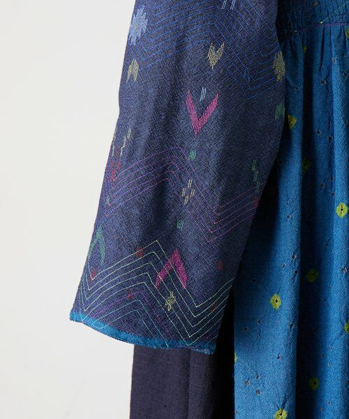 BEARDSLEY / ビアズリー ロング・マキシ丈ワンピース | 《INJIRI》シルク＆ウールワンピース羽織 | 詳細21