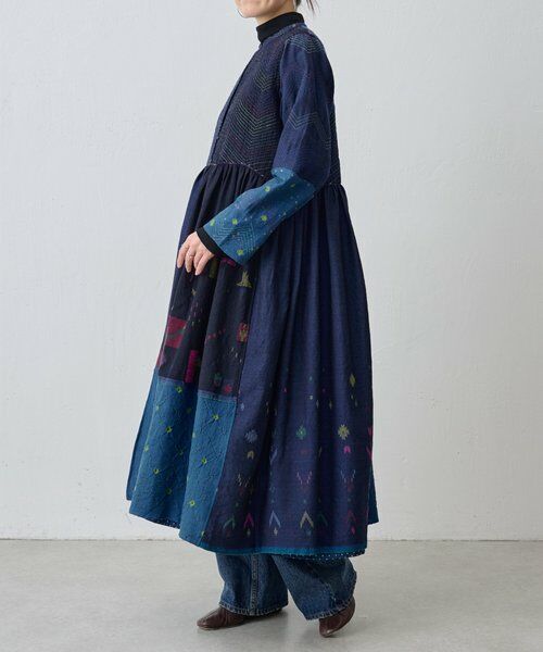 BEARDSLEY / ビアズリー ロング・マキシ丈ワンピース | 《INJIRI》シルク＆ウールワンピース羽織 | 詳細4