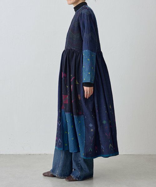 BEARDSLEY / ビアズリー ロング・マキシ丈ワンピース | 《INJIRI》シルク＆ウールワンピース羽織 | 詳細5