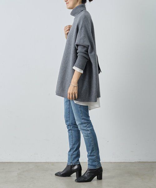 BEARDSLEY / ビアズリー シャツ・ブラウス | 後ろドレープTブラウス | 詳細9