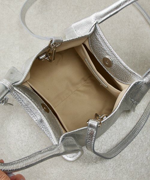 BEARDSLEY / ビアズリー トートバッグ | 《MARCO MASI》2AWYレザートートバッグ（シルバー） | 詳細8