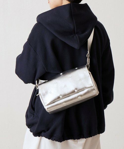 BEARDSLEY / ビアズリー ショルダーバッグ | ドットボディバッグ | 詳細25