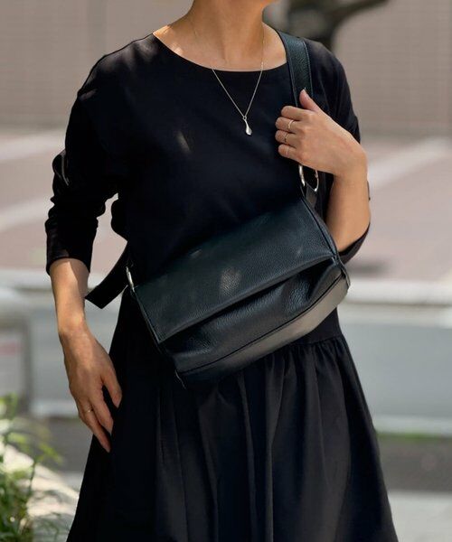 BEARDSLEY / ビアズリー ショルダーバッグ | レザーボディバッグ | 詳細15