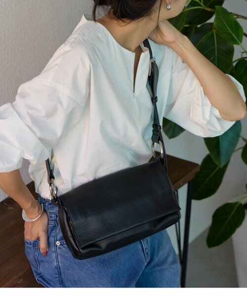 BEARDSLEY / ビアズリー ショルダーバッグ | レザーボディバッグ | 詳細8