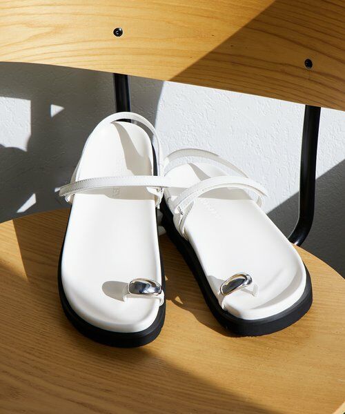 BEARDSLEY / ビアズリー シューズ | 《12/21(日)12：00予約開始》トゥリングサンダル | 詳細2