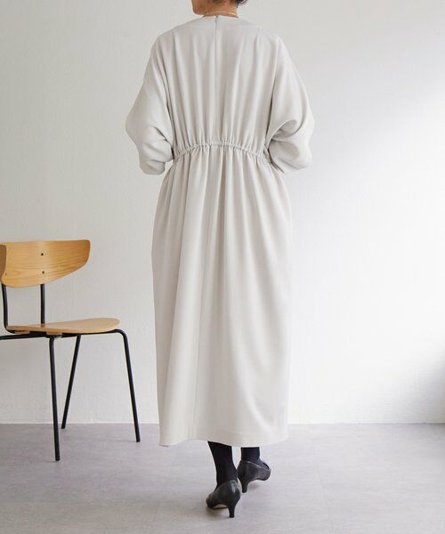 BEARDSLEY / ビアズリー ロング・マキシ丈ワンピース | 《1/4(日)12:00・LIVETART》ギャザーコクーンワンピース | 詳細3