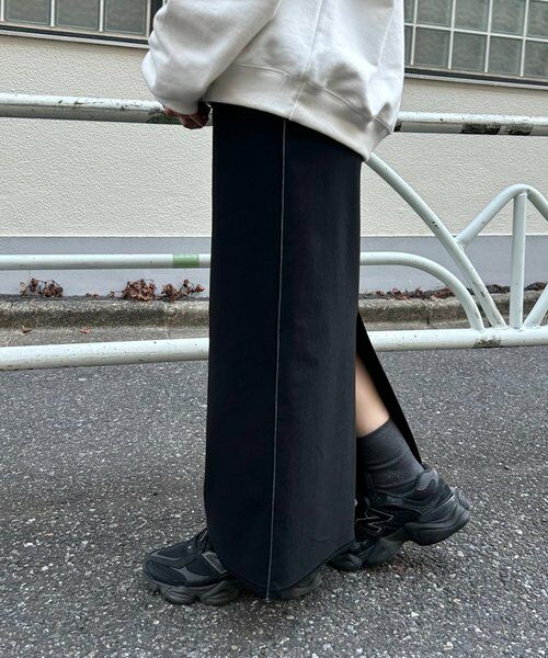 BEARDSLEY / ビアズリー ロング・マキシ丈スカート | 《FRIPIER》ハイテンションタイトスカート（ブラック）