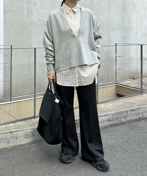 BEARDSLEY / ビアズリー その他パンツ | 《FRIPIER》サテンジャージーフレアパンツ | 詳細15