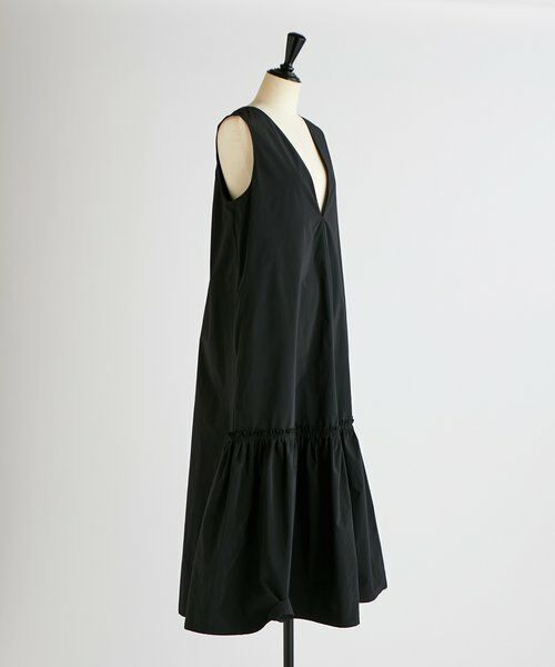 BEARDSLEY / ビアズリー ロング・マキシ丈ワンピース | 《HiROMITHiSTLE》裾ギャザー後ろボタンワンピース | 詳細2