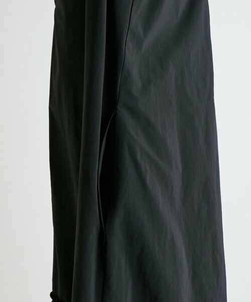 BEARDSLEY / ビアズリー ロング・マキシ丈ワンピース | 《HiROMITHiSTLE》裾ギャザー後ろボタンワンピース | 詳細9