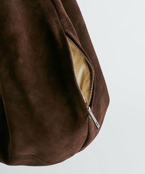 BEARDSLEY / ビアズリー トートバッグ | 《CORDERA》ラムレザーボディバッグ | 詳細3