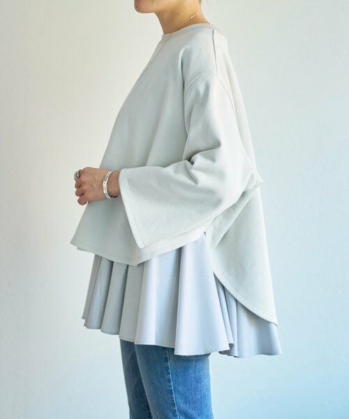 BEARDSLEY / ビアズリー カットソー | 《1/23(金)11：00予約開始》フレアコンビトレーナー | 詳細2