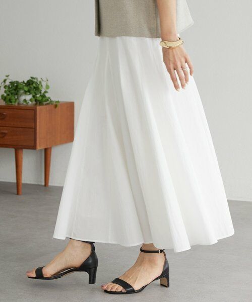BEARDSLEY / ビアズリー ロング・マキシ丈スカート | 《3/15(日)予約》マチキリカエボリュームスカート《LIVETART》（ホワイト）
