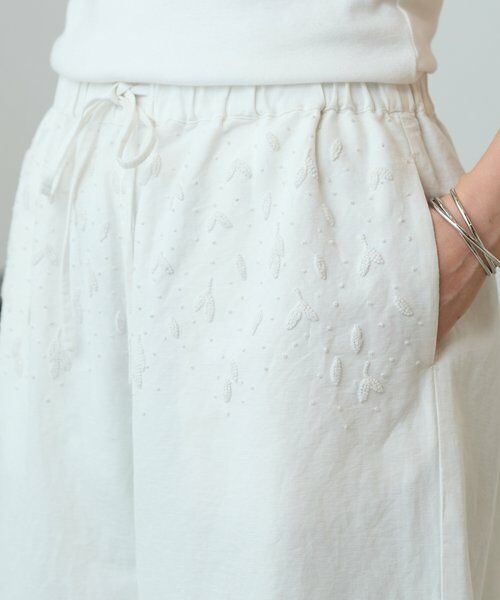 BEARDSLEY / ビアズリー その他パンツ | 刺繍イージーパンツ | 詳細5