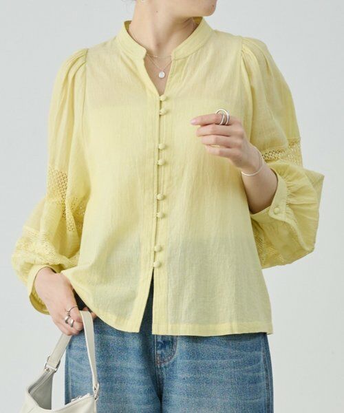 BEARDSLEY / ビアズリー シャツ・ブラウス | 《4/2(木)18：00予約開始》Wレース袖ボリュームブラウス（イエロー）