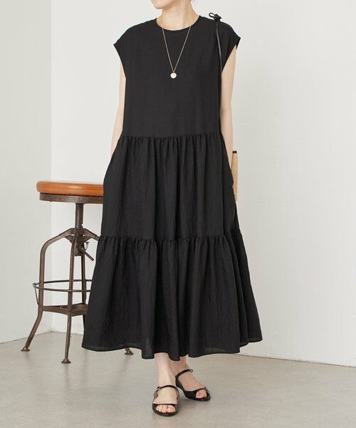 BEARDSLEY / ビアズリー ロング・マキシ丈ワンピース | 《4/8(水)12:00予約開始》シアージャガードティアードワンピース | 詳細1