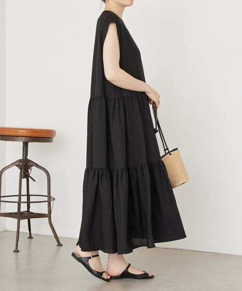 BEARDSLEY / ビアズリー ロング・マキシ丈ワンピース | 《4/8(水)12:00予約開始》シアージャガードティアードワンピース | 詳細4