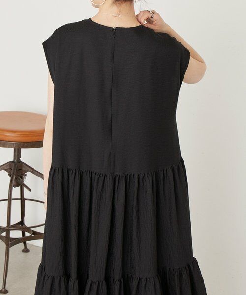 BEARDSLEY / ビアズリー ロング・マキシ丈ワンピース | 《4/8(水)12:00予約開始》シアージャガードティアードワンピース | 詳細9