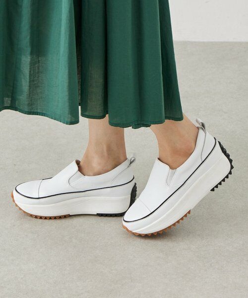 BEARDSLEY / ビアズリー スニーカー | レザースリッポン（ホワイト）