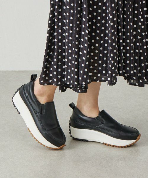 BEARDSLEY / ビアズリー スニーカー | レザースリッポン（ブラックその他2）