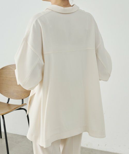 BEARDSLEY / ビアズリー シャツ・ブラウス | 《3/28(土)12：00予約開始》バックサテンフレアシャツ《LIVETART》 | 詳細3