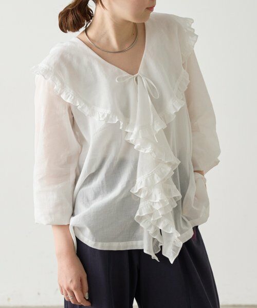 BEARDSLEY / ビアズリー シャツ・ブラウス | 《4/21(火)12:00予約開始》フリルハオリブラウス《FRIPIER》（ホワイト）