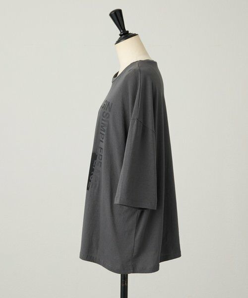 BEARDSLEY / ビアズリー Tシャツ | 《4/21(火)12:00予約開始》ドッグプリントTee《FRIPIER》 | 詳細9