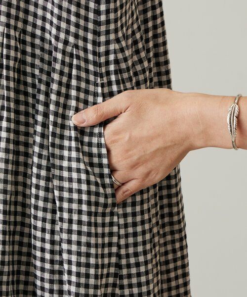 BEARDSLEY / ビアズリー ロング・マキシ丈ワンピース | 《5/2(土)12:00予約開始》リネンギンガムタックワンピ | 詳細18